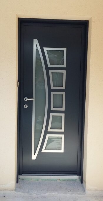 Porte d'entrée aluminium